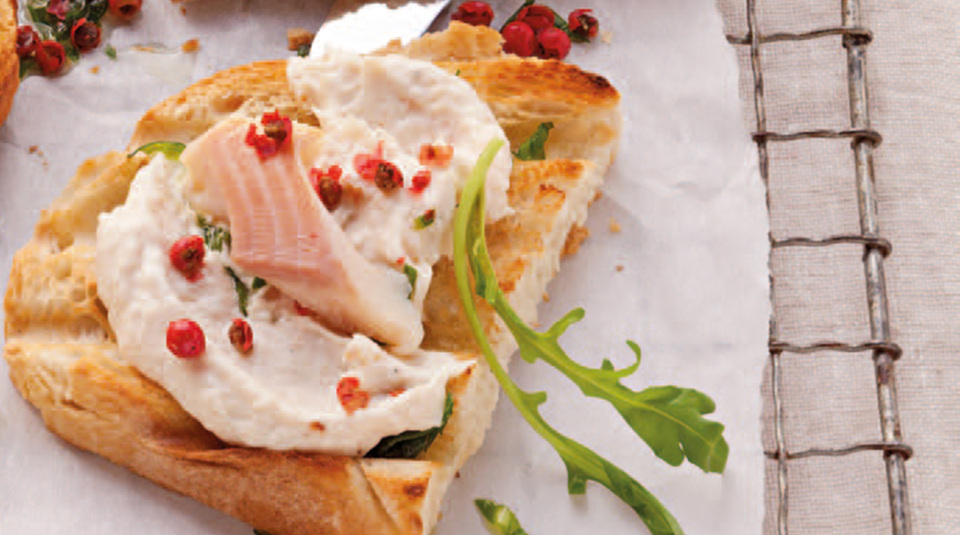 50039-rucola-bruschetta-mit-forellencreme