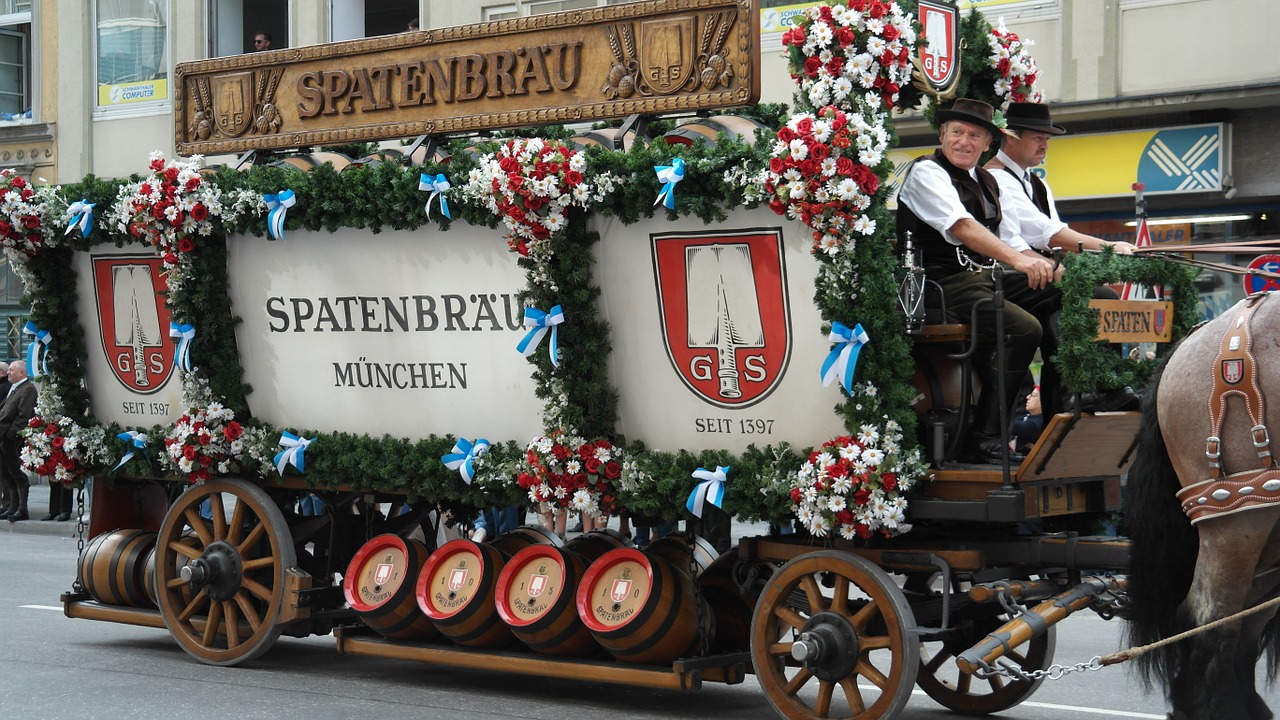 beer-car-185453_1280