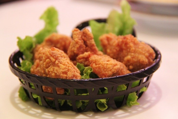 fried-chicken-250863_1920