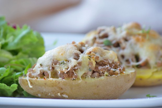 gefuellte-kartoffeln-mit-faschiertem
