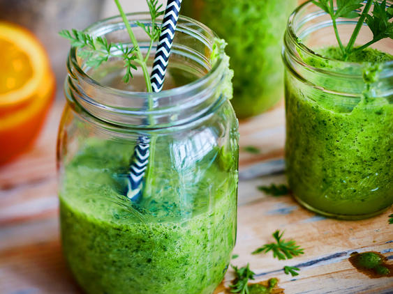 gruene-smoothies-b1