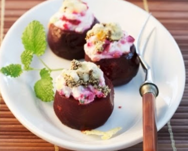 Свекла, фаршированная творогом и изюмом